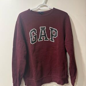 GAP Men's Maroon Crewneck Sweater